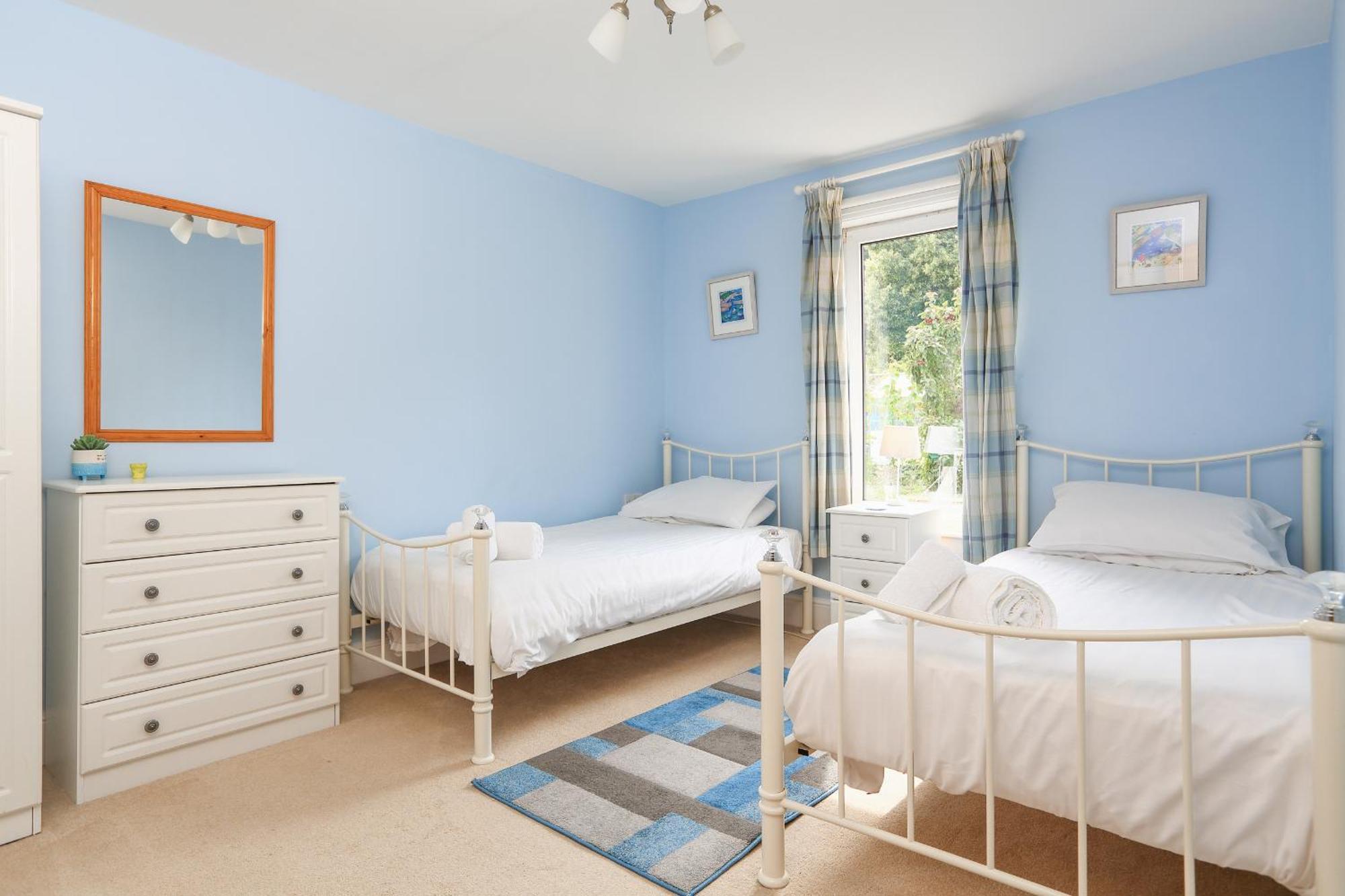 Middle Watch Villa Dartmouth Bagian luar foto